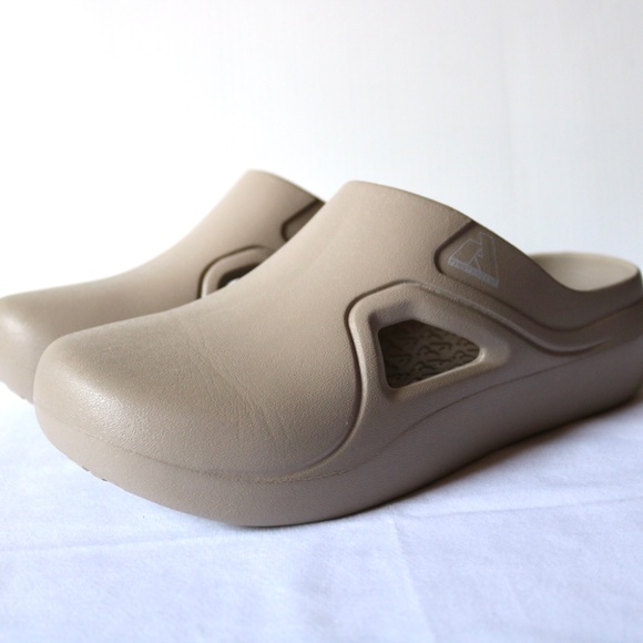 EDDIE BAUER High Jinx EVA Clogs First Ascent Beige Neutral Women's 8 Men's 6 - Picture 4 of 10